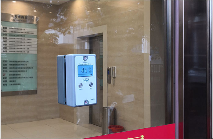 ls110 tests immovable glass