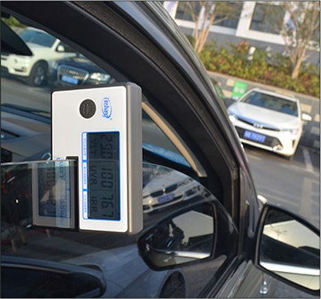 LS162 Transmission Meter tests windshield